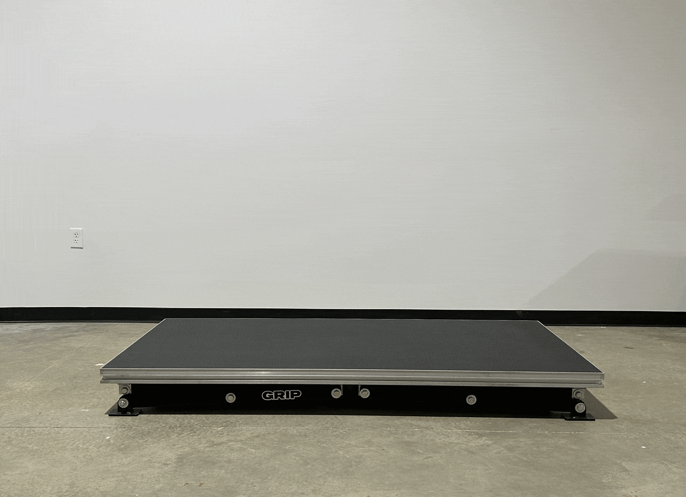 Height adjustable work table